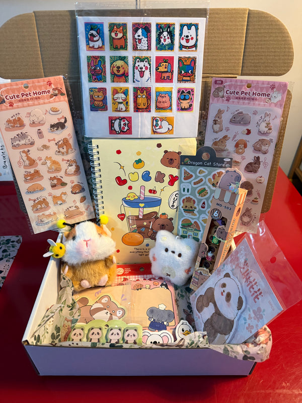 Assorted Animal Mystery Scoop Box